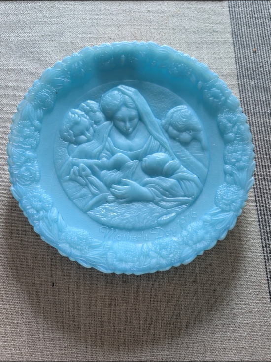 Source Unknown Other - Vintage Fenton Blue Glass Mother’s Day Plate Holy Night 1976 Christianity